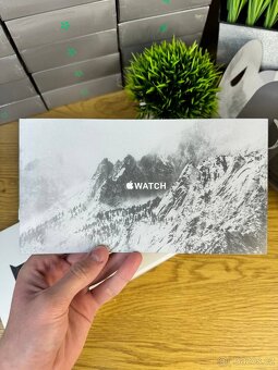 Apple Watch ULTRA 2 - 4