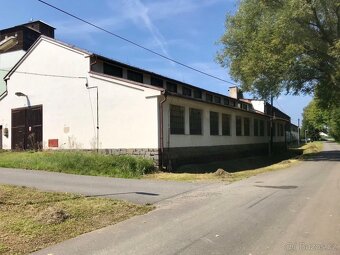 20 min od Písku, 35 min od Prahy 520 m² skladové prostory - 4