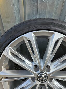 Letní alu kola Verona 19" VW Passat 235/40 R19 - 4
