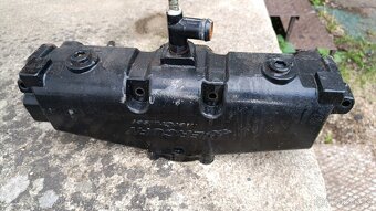 MerCruiser GM díly 5.7L, karbec - 4