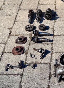 Jawa ČZ kývačka půlbuben, ČZ - díly motoru - 4