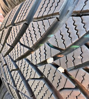 195/60 R18 96H XL zimní pneumatiky Semperit (2422) - 4