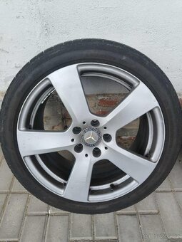 Kola mercedes. - 4
