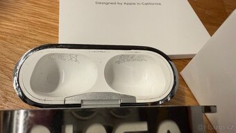 Sluchátka Apple AirPods Pro - magsafe - 4
