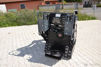 Prodám pásový, smykem řízený nakladač s paletovými vidlemi - 4