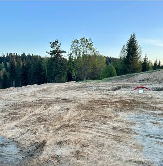 STAVEBNÍ Vysokohorský Pozemek 2,8 Hektaru se Základy CHATY - 4
