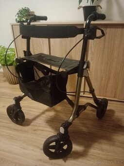 Chodítko pro seniory - 4