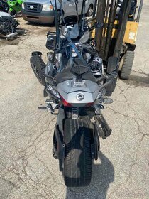 can am spyder 1000 - 4