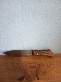 Starý lovecký nožík - 4