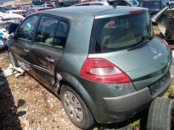 Renault Megane II / 2 1.6 82KW - K4M D 8 , 2006 - 4