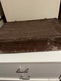 Starý papírový kufr - 4