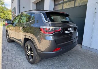 Jeep Compass 1.4 Multiair Longitude benzín manuál 103 kw - 4