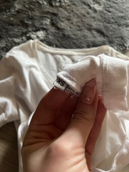 Guess tričko XS - 4