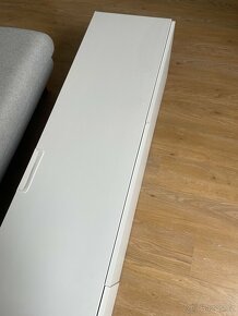 Ikea TV stolek BESTA - 4