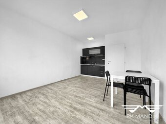 Pronájem byty 1+kk, 27 m2 - Praha - Malešice, ev.č. 670 - 4