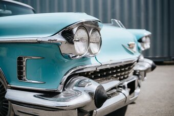 CADILLAC DEVILLE COUPE 1958 - 4