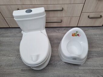 2x nočník - záchod se zvukem na splachování + obyč nočník - 4