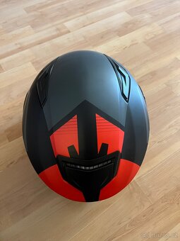 Helma na motorku - 4