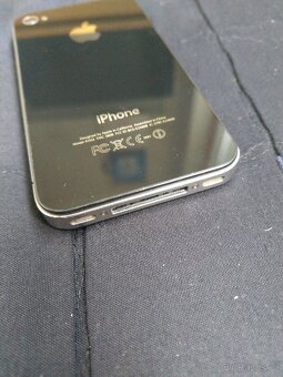 Apple iPhone 4 na díly - 4