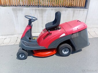 Prodám zahradní traktor Rider Castelgarden F72 - 4