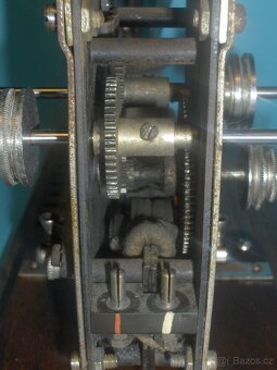 Elektromotor Märklin č. 301 silnoproud + předřadník pro stav - 4