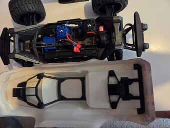 Traxxas maxx v2 widemaxx - 4