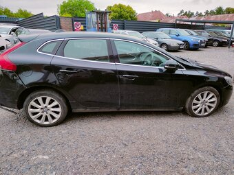Volvo V40 D4 2,0 130kw - Náhradní díly - 4