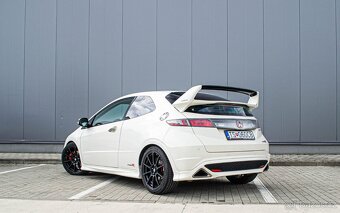 Honda Civic TypeR FN2 2.0 i-VTEC 148kW Championship White - 4
