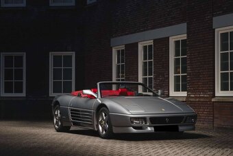 Ferrari 348 Spider z roku 1994 - 4