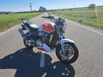 HONDA CB 1300 BIG BIKE - 4