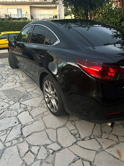 Mazda 6 - 4