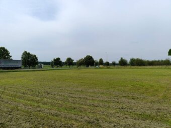 Prodej pozemku pro komerční výstavbu, u silnice I/35 (Jc-HK) - 4