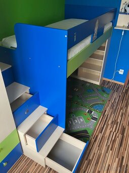 Dětská patrová postel s úložným prostorem a matrací - 4