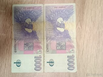 Bankovky 1000 Kč vzácná série E 01,77– 2 ks, originál - 4