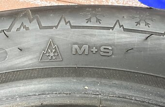 Zimní Pneumatika DUNLOP 205/55 R16 94 H Winter SPT 5 XL - 4