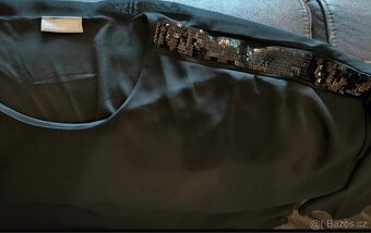 Společenská halenka černá vel.XXL/52. - 4