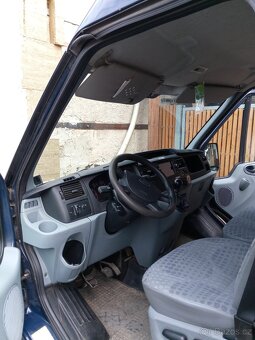 FORD TRANSIT - 4