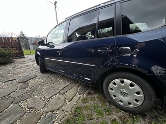 Volkswagen Touran 1.6TDI - kožené sed., tažné, park. senzory - 4
