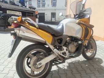 HONDA VARADERO XL 1000 - 4