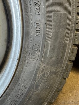 VW T5 T6 - disky 6,5x16 et51 + letní 205/65/16C - 4