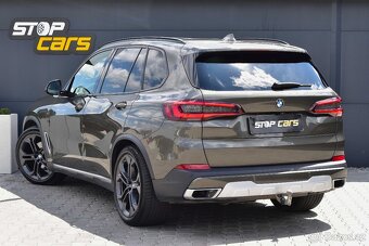 BMW X5 xDrive30d TAŽNÉ 7.MÍST AIR DPH ČR 1.MAJITEL - 4