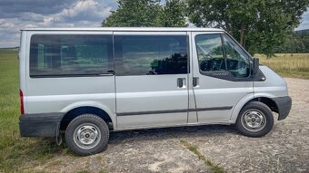 Ford Transit 2,2TDCi 85kw 9míst - 4