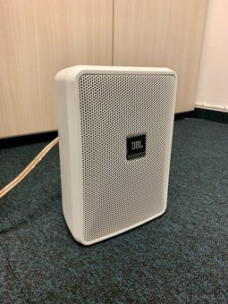 Set: projektor NEC NP-UM351W + zařízení - 4