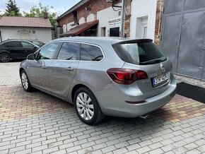 Opel Astra J 2.0 cdti 118kw nový motor - 4