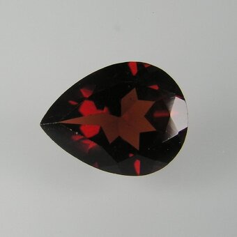 Granát-Mosambik-1,96 ct. - 4