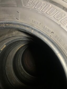 Bridgestone Duravis 215 70 R15C - 4