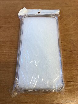 Pouzdro průhledné na Iphone 12 - 4