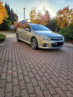 Prodám Opel kabriolet  OPC limited edition - 4