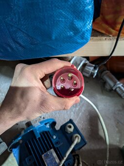 třífázový elektromotor - 4