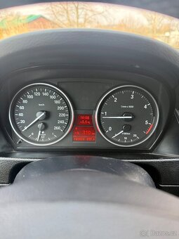Bmw xdrive 18D 4x4 - 4